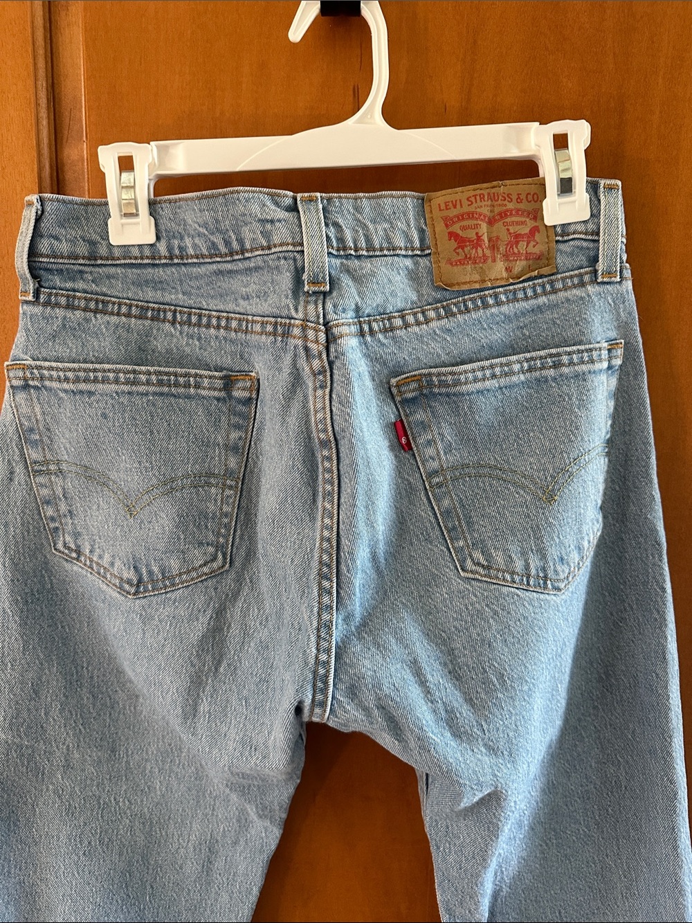 Levi's 505 Regular Fit Straight Leg Light Wash Denim Jeans Men's Size 29x30